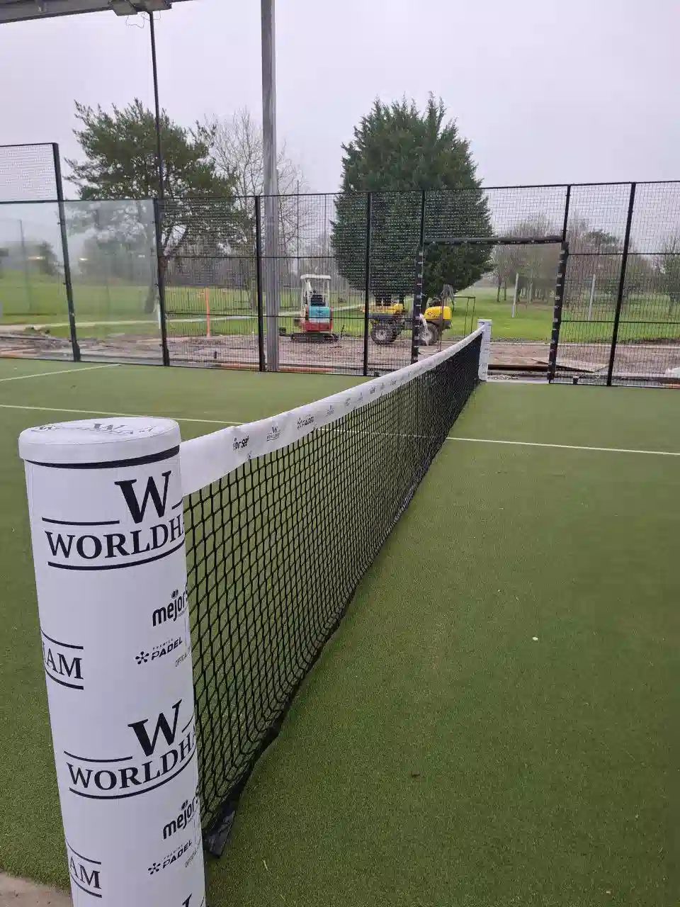 Padel World Company team working on construction 15